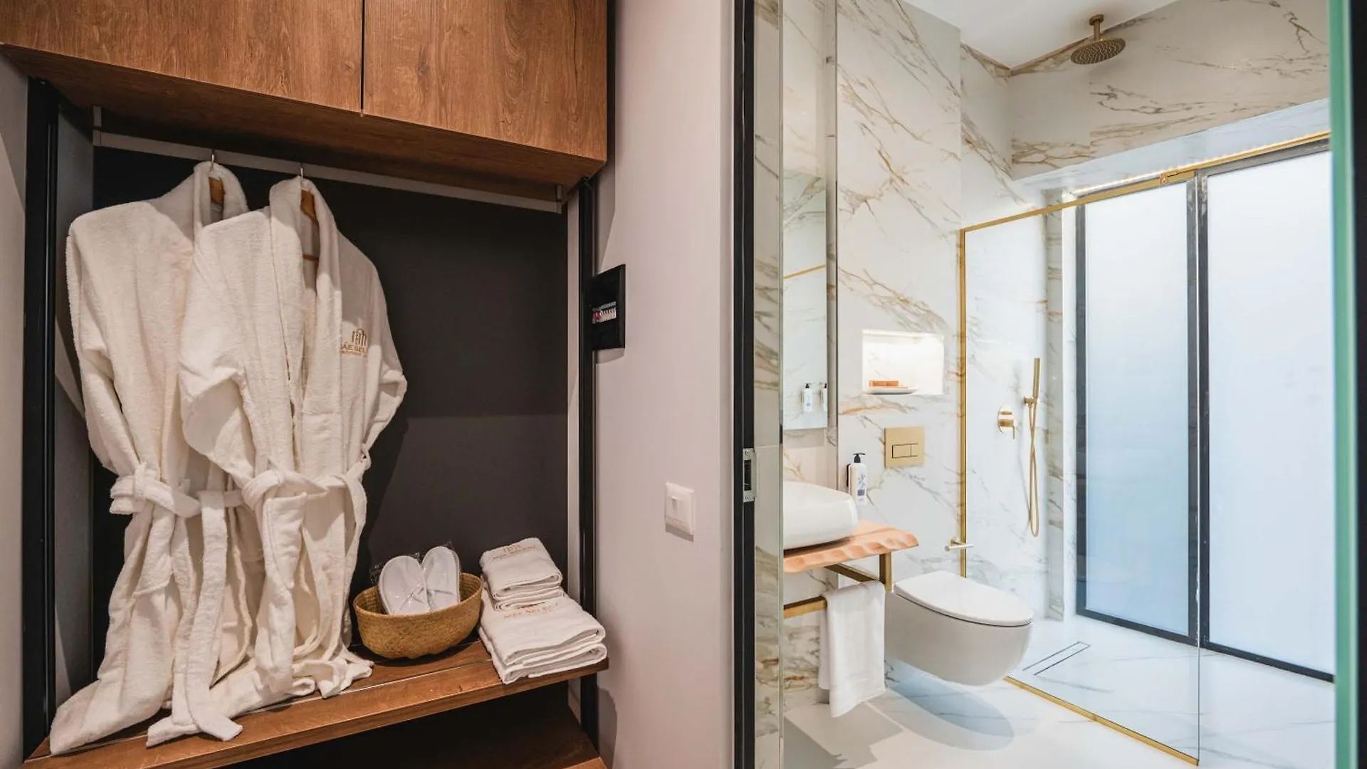 Mae Select Hotel Sarandë