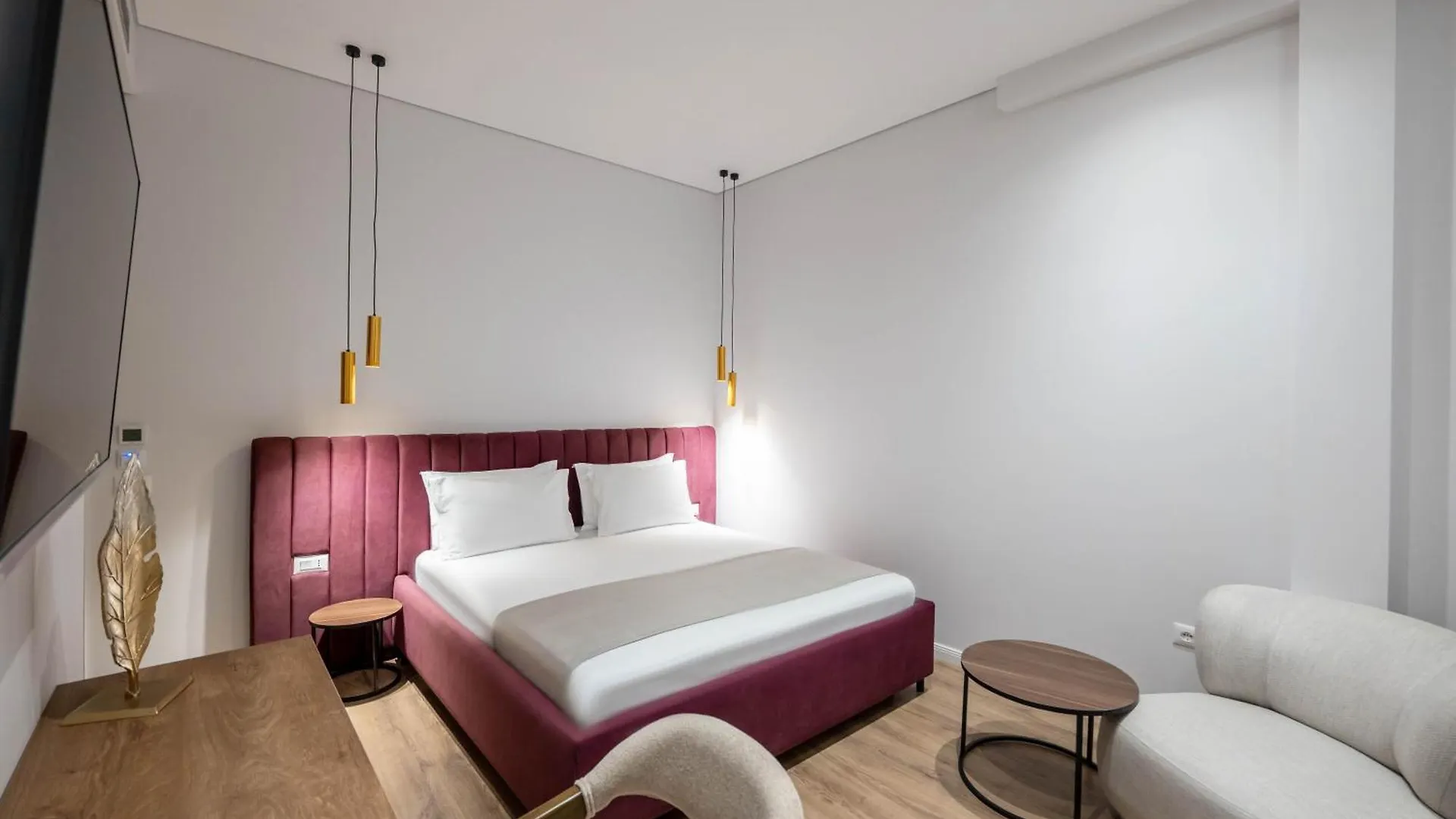 Mae Select Hotel Sarandë